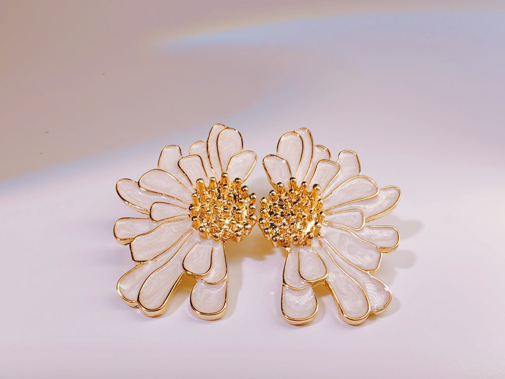 Gold-Tone White Enamel Daisy Stud Earrings