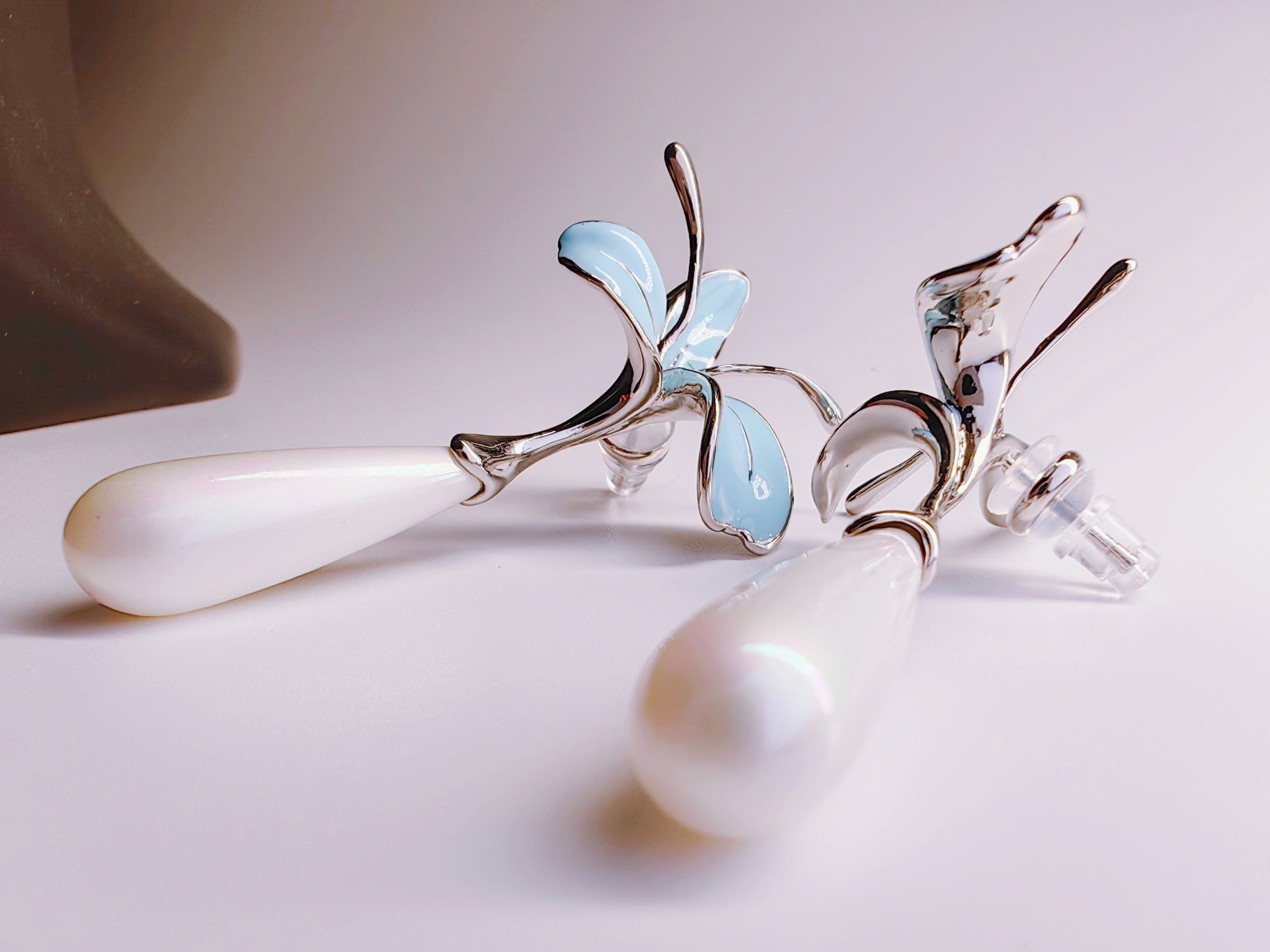 Blue Lily & Lustre Pearl Drop Earrings