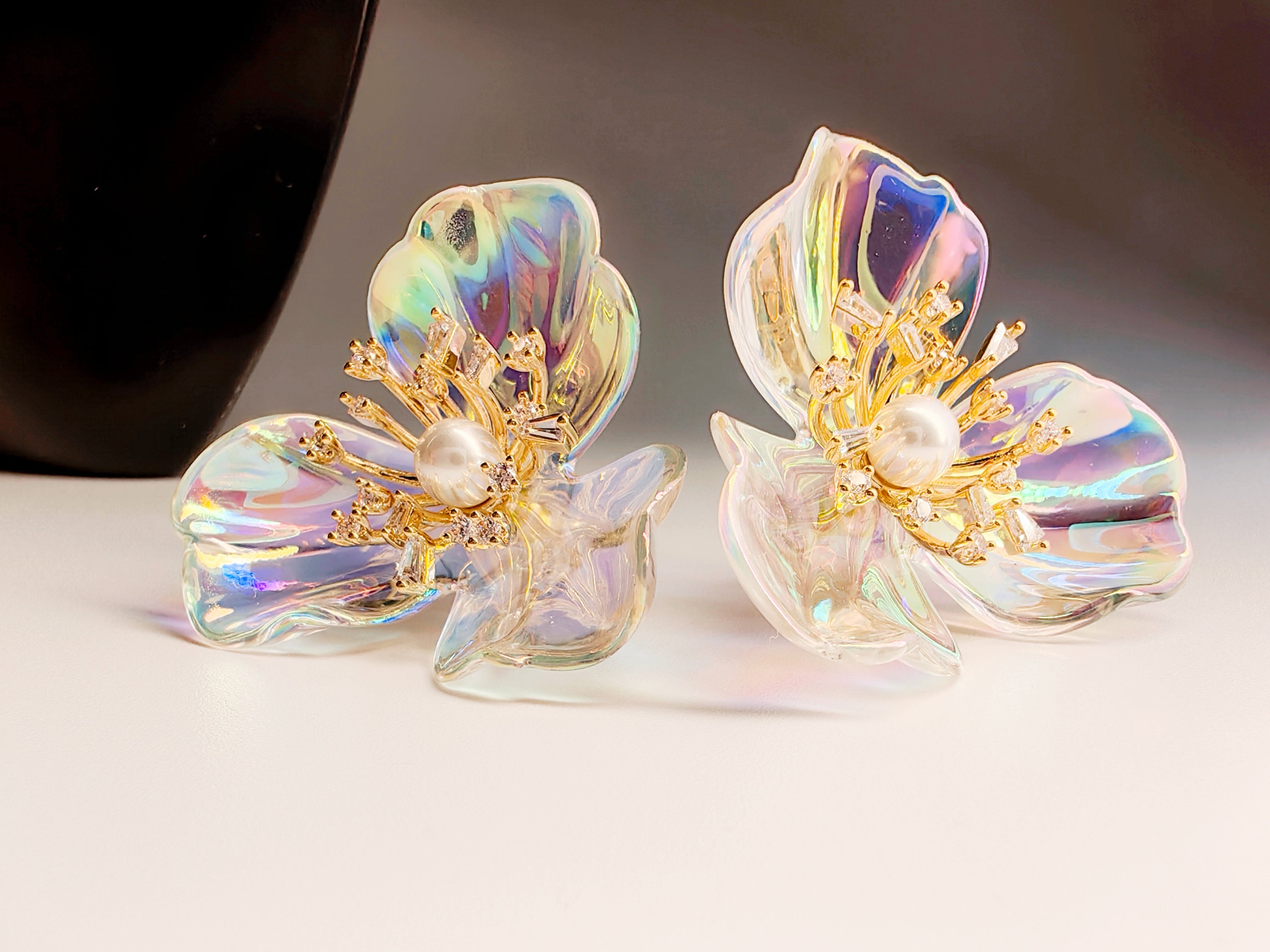 Iridescent Acrylic Flower Stud Earrings with Pearl Center